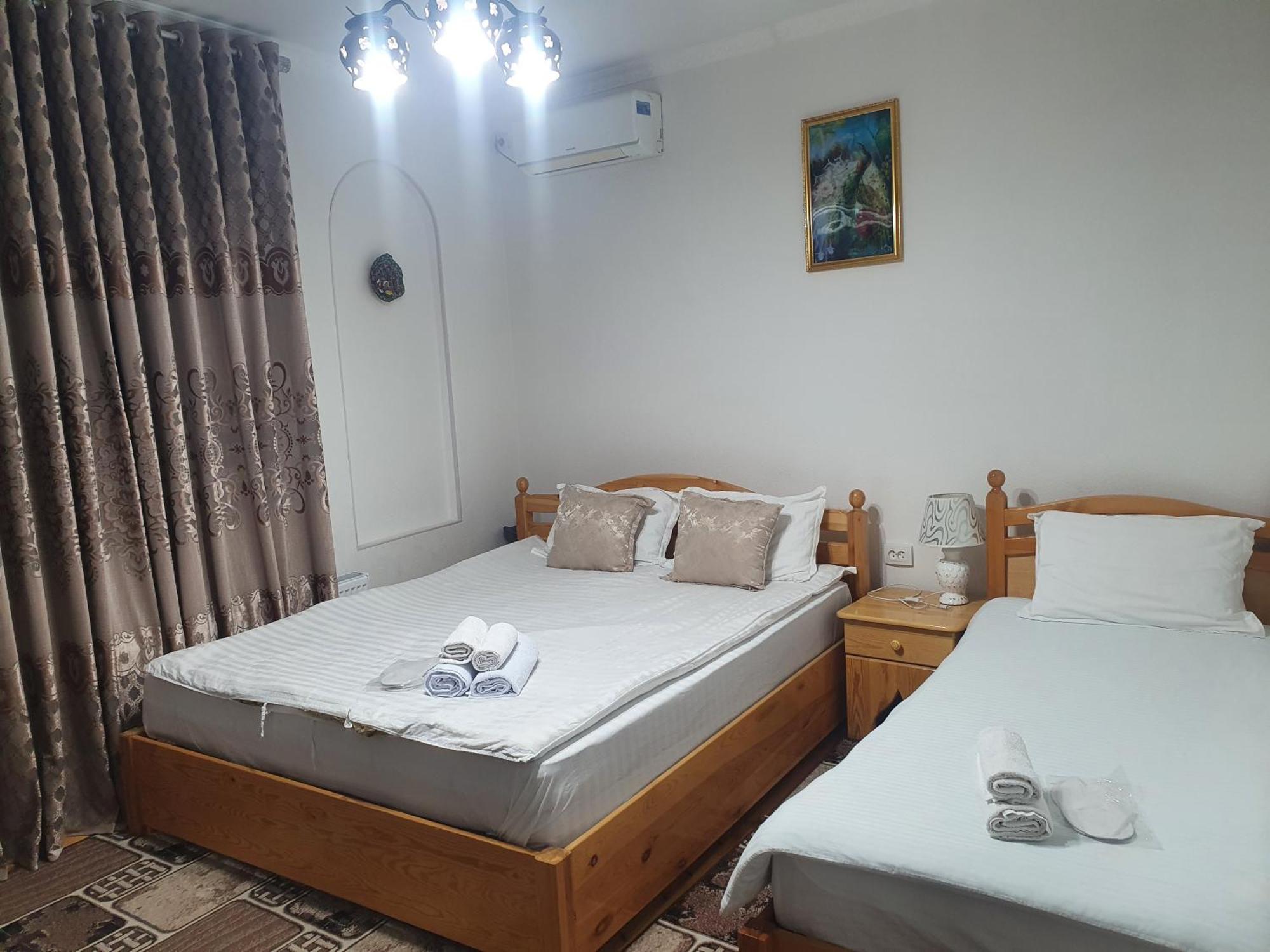 Hotel Ravshan Boutique Bukhara Esterno foto